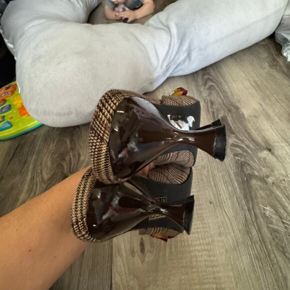 Jeffrey Campbell Adorn Plaid Bow Heeled Mules Womens 7 Pointed Toe GUC - Picture 3 of 5